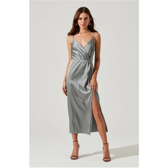 ASTR the Label TWIST FRONT SATIN MIDI DRESS Sage - Picture 1 of 5